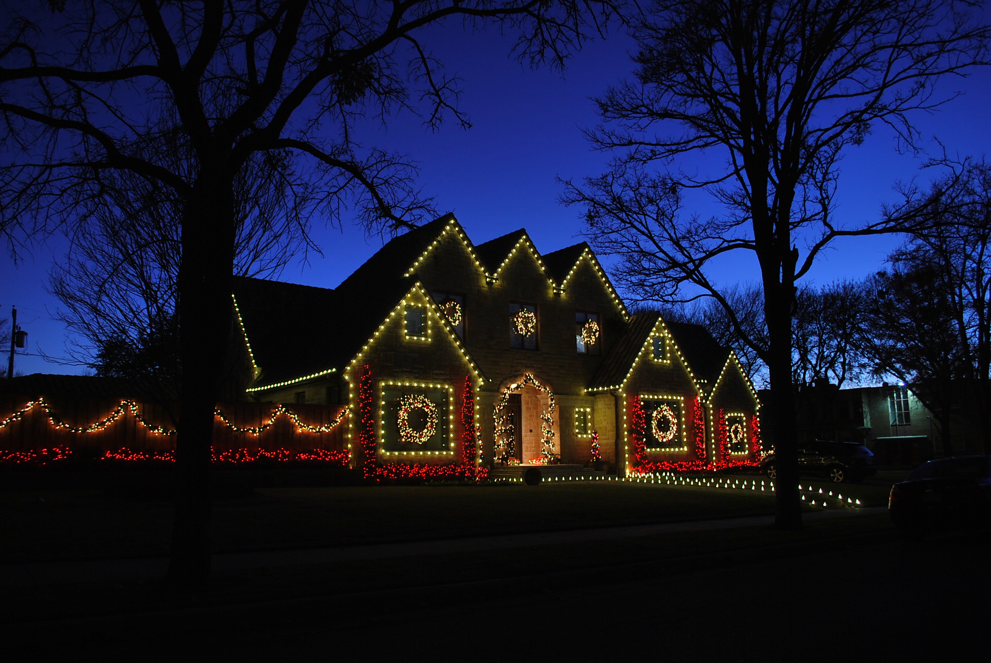 How to Safely Take Down Christmas Lights